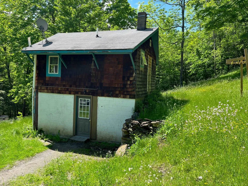104 Washingtonturnpike Road Chelsea VT 05038