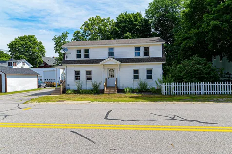 6 School Street Rochester NH 03867