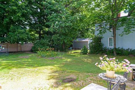 6 School Street Rochester NH 03867