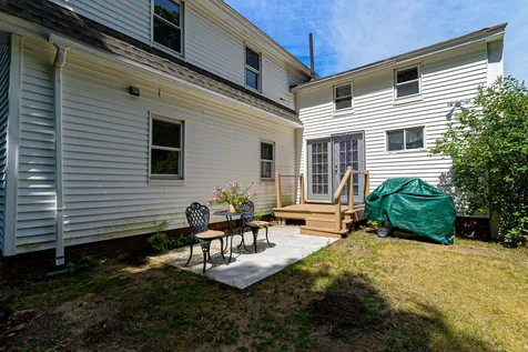 6 School Street Rochester NH 03867