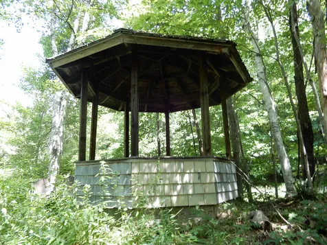 54 Turnpike Road Grafton NH 03240