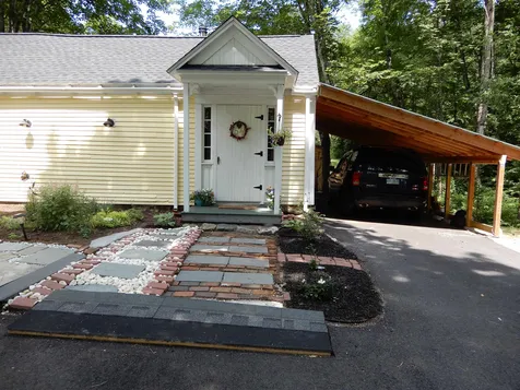 54 Turnpike Road Grafton NH 03240