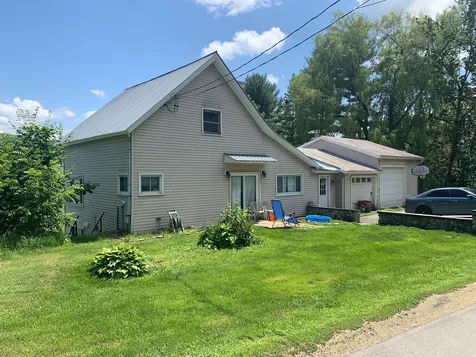261 Cross Road Newport Town VT 05857