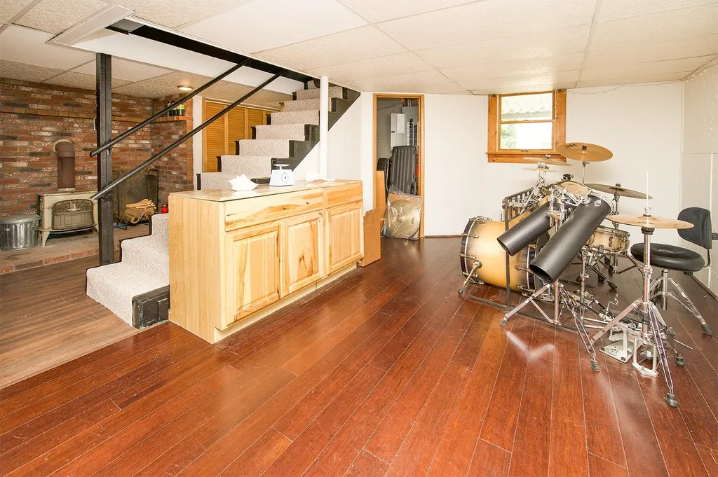 2 Bartlett Street Newton NH 03858
