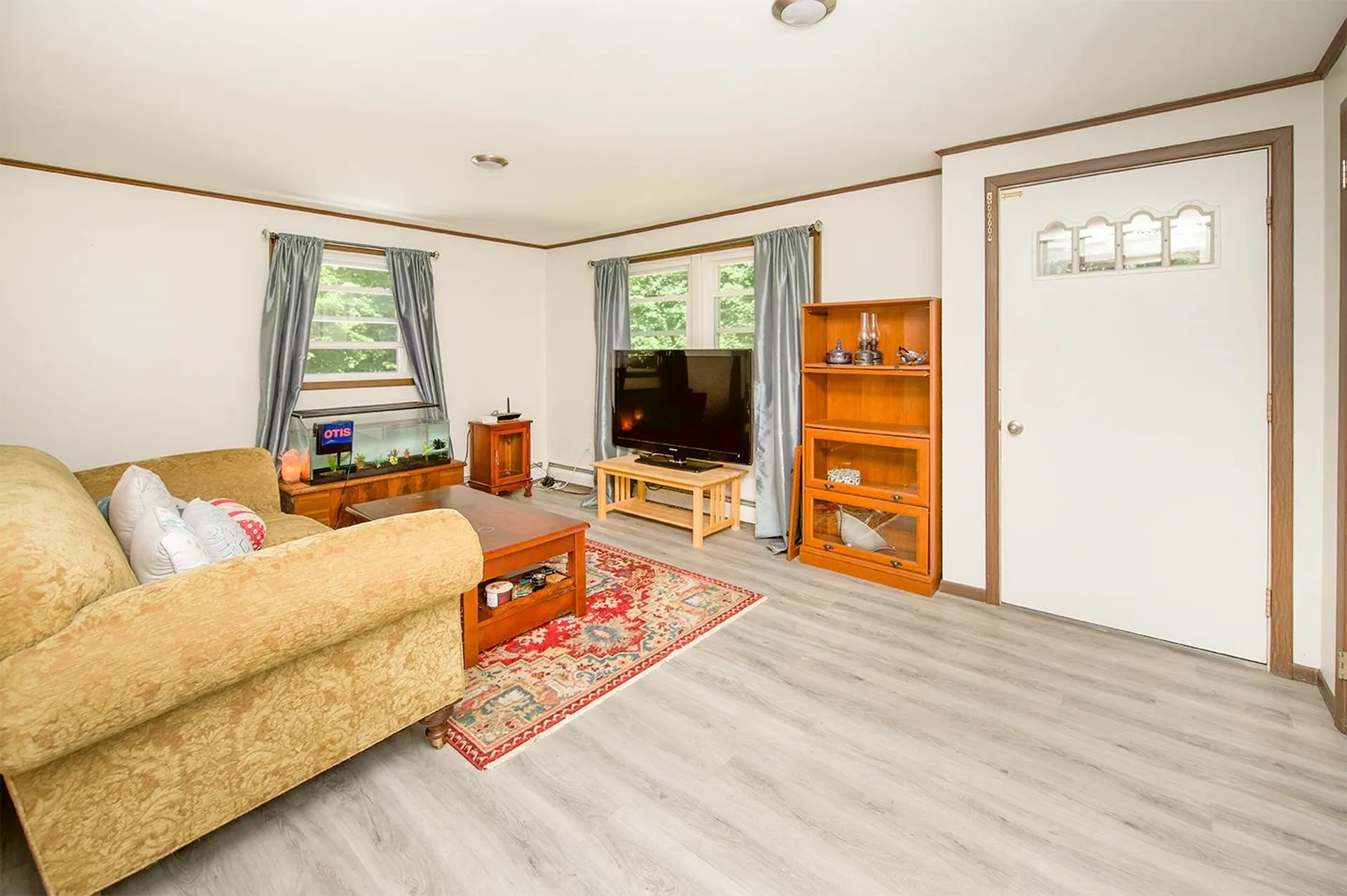 2 Bartlett Street Newton NH 03858