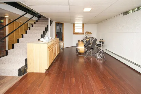 2 Bartlett Street Newton NH 03858