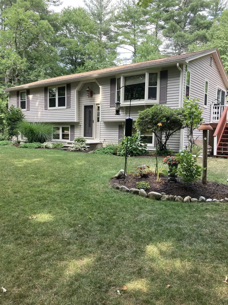 46 Cleveland Hill Road Brookline NH 03033