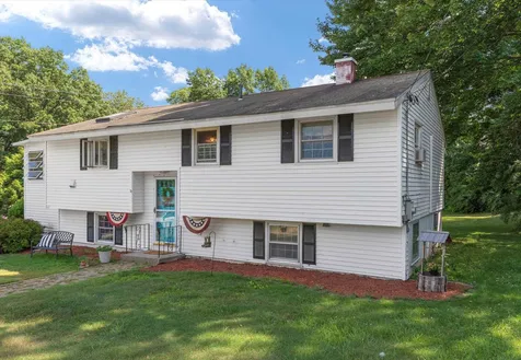 27 Pinewood Drive Merrimack NH 03054