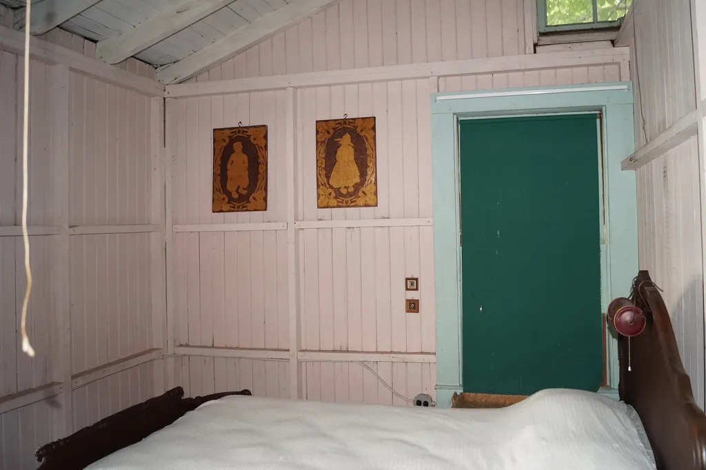 13 Wood Road Pelham NH 03076