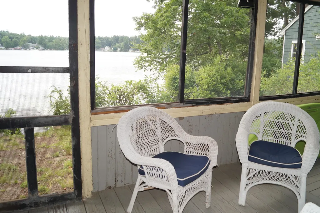 13 Wood Road Pelham NH 03076