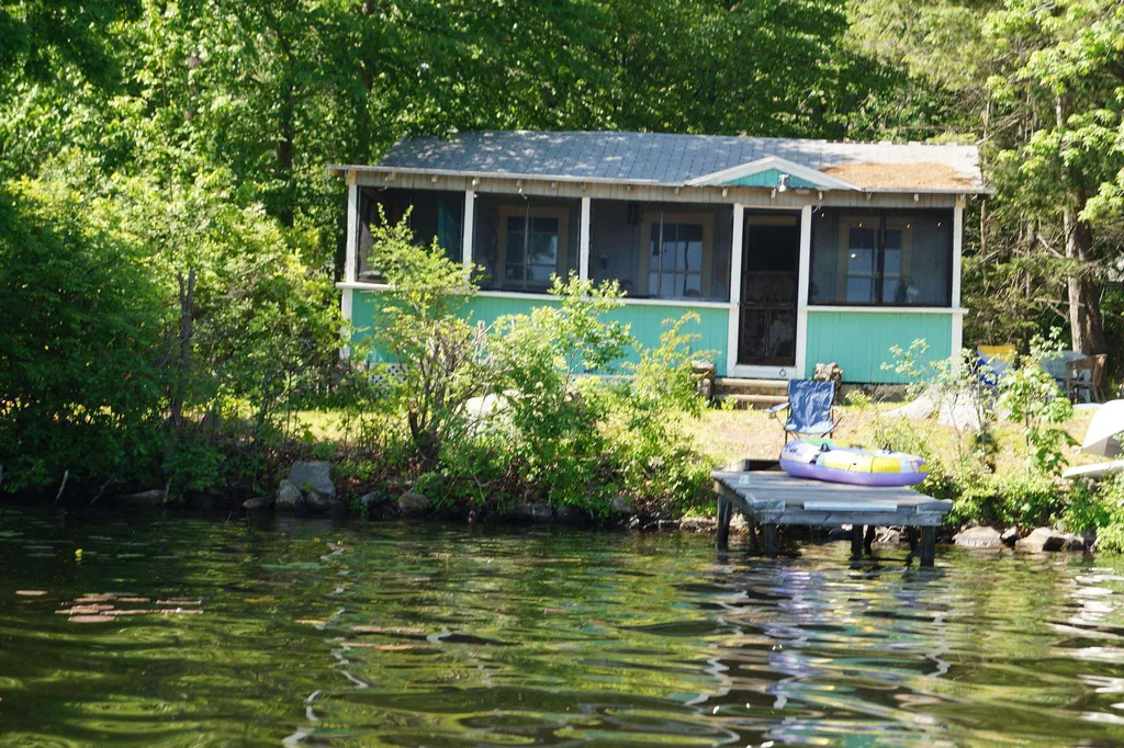 13 Wood Road Pelham NH 03076