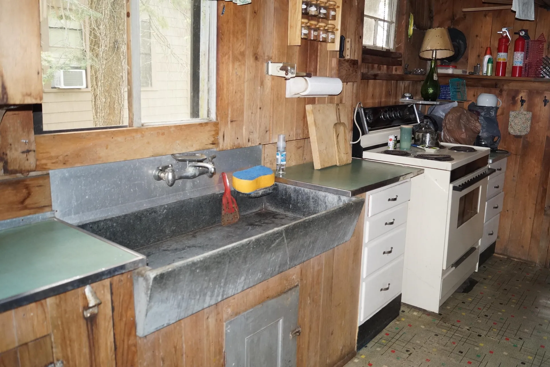 13 Wood Road Pelham NH 03076