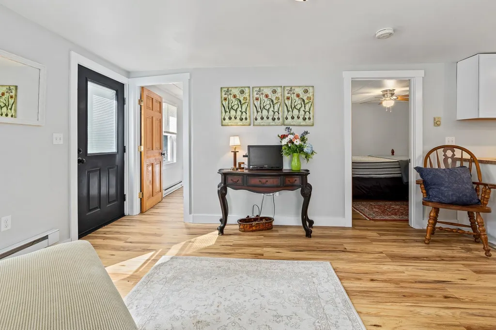 285 Hanover Center Road Hanover NH 03750