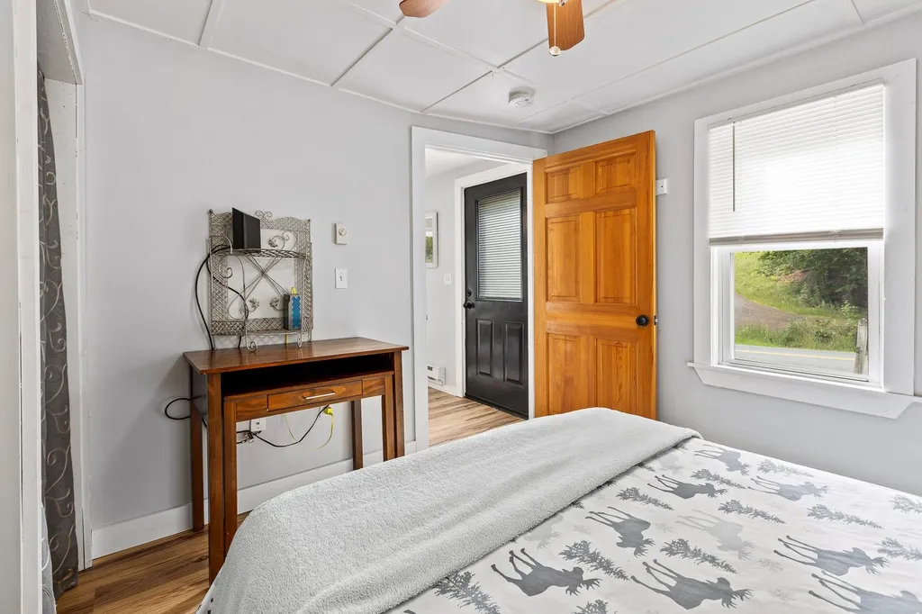 285 Hanover Center Road Hanover NH 03750