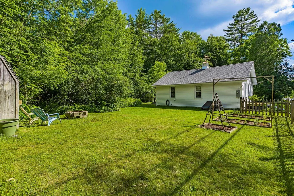 285 Hanover Center Road Hanover NH 03750