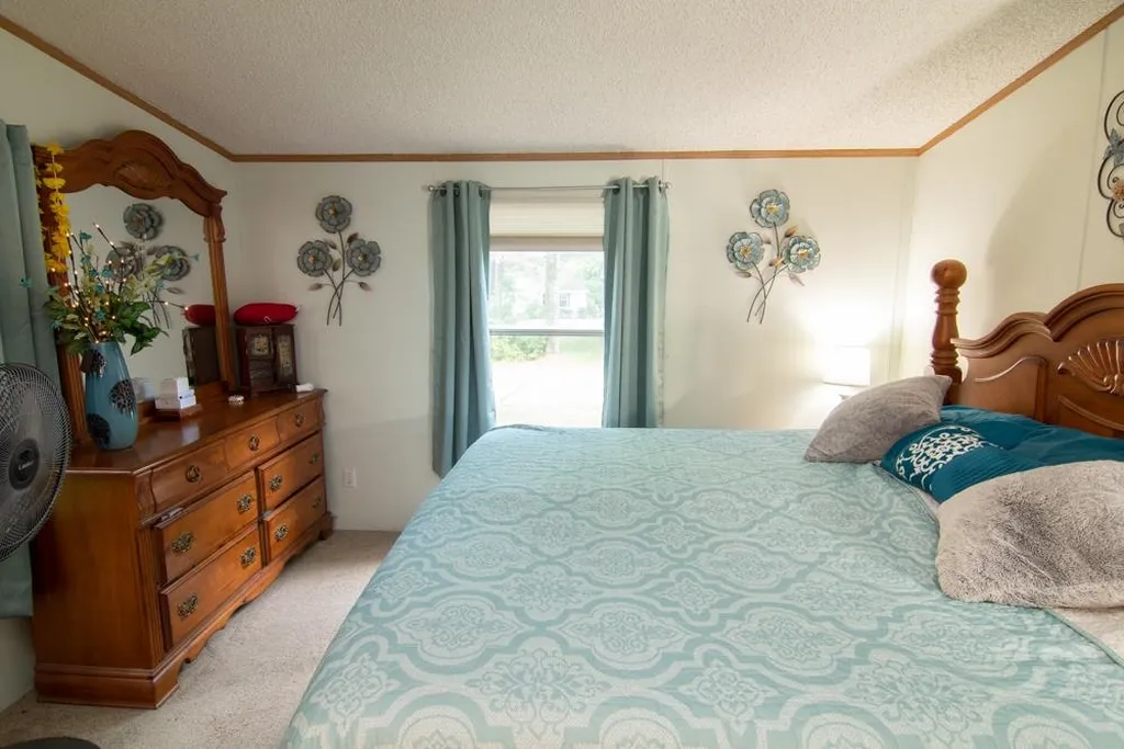 8 Morgan Road Rochester NH 03868