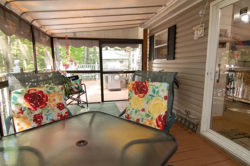 8 Morgan Road Rochester NH 03868