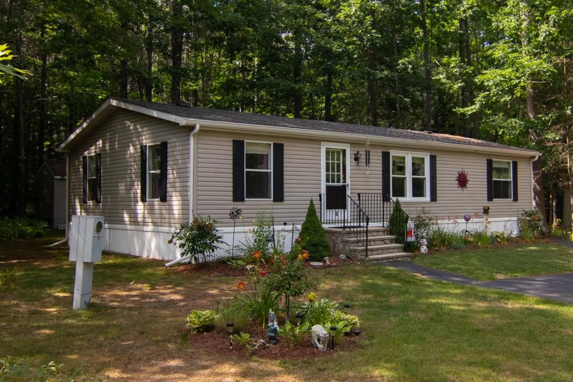 8 Morgan Road Rochester NH 03868