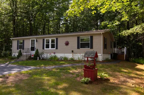 8 Morgan Road Rochester NH 03868