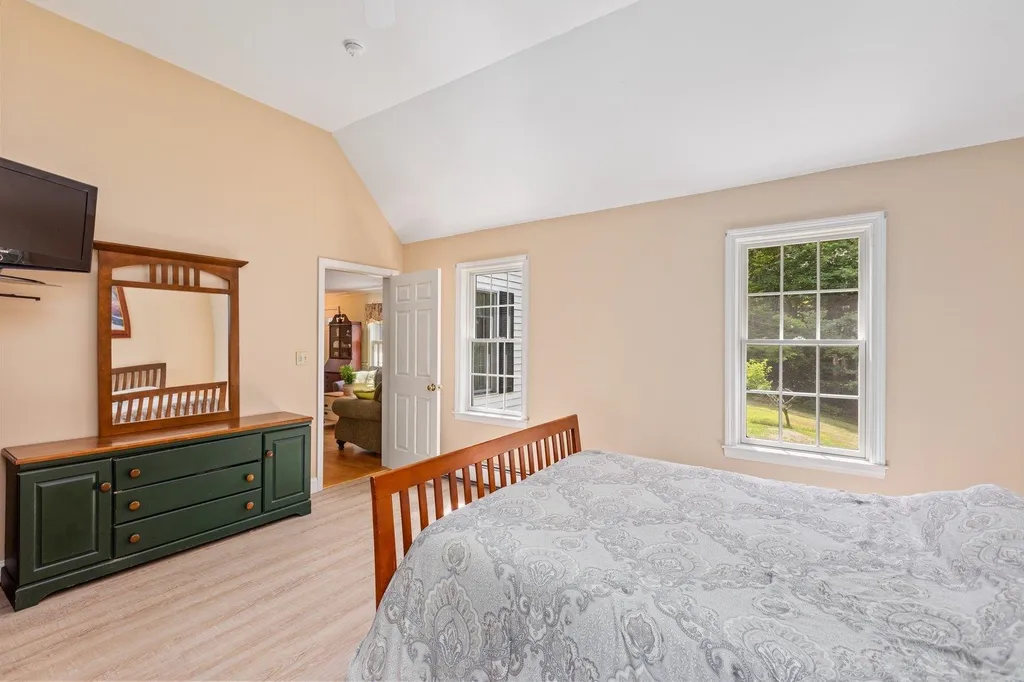 48 Reynolds Drive Peterborough NH 03458