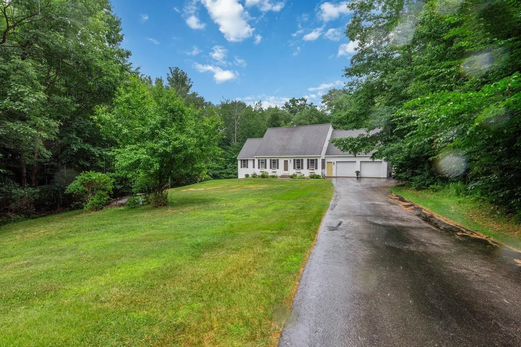 48 Reynolds Drive Peterborough NH 03458