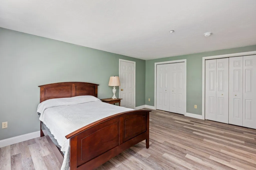 48 Reynolds Drive Peterborough NH 03458