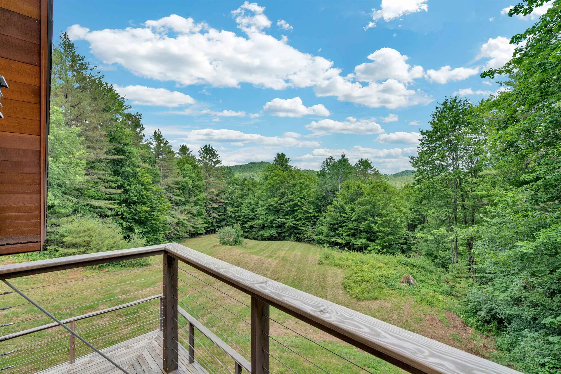 8126 Pomfret Road Pomfret VT 05053