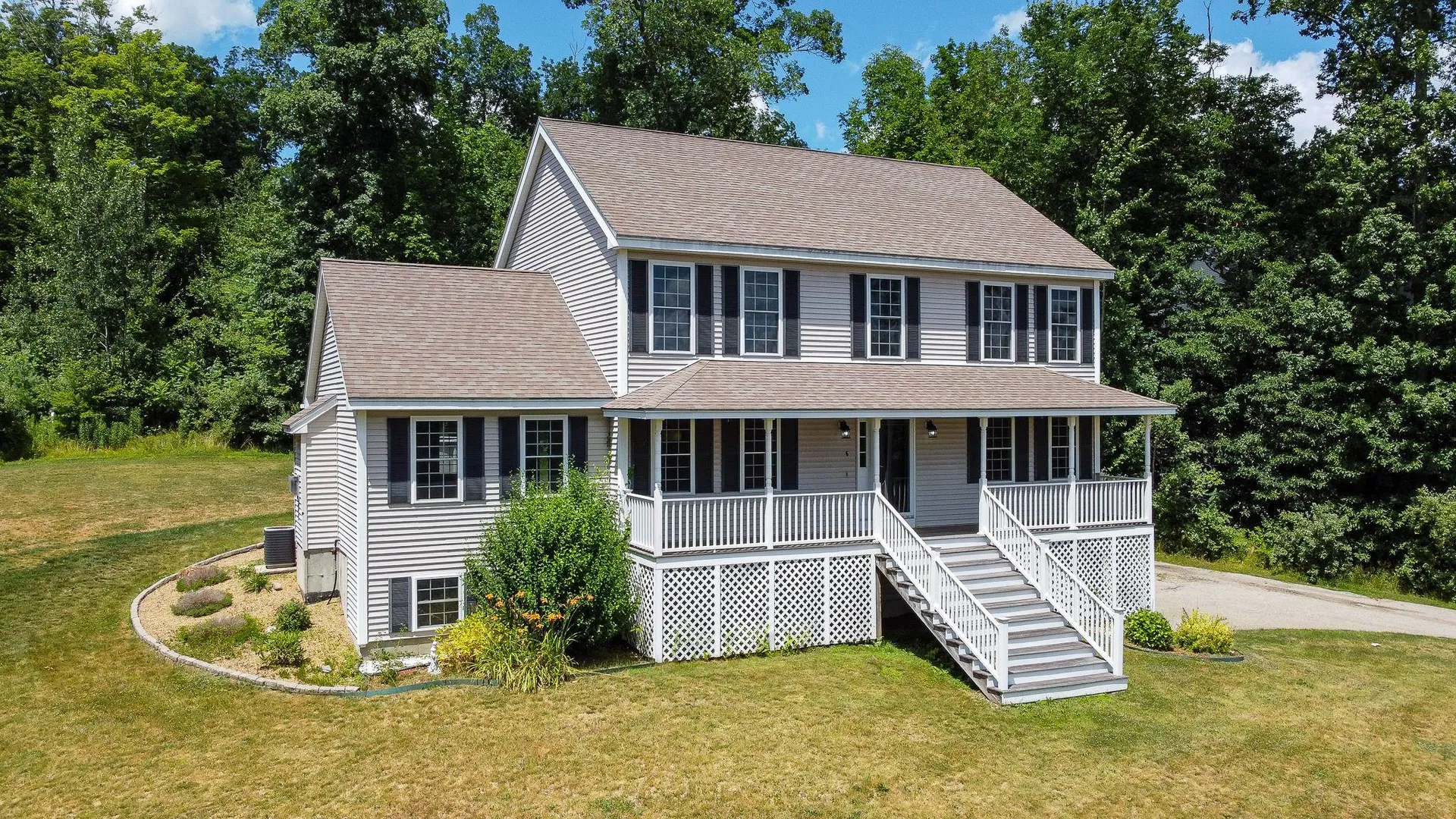 6 Sherman Drive Raymond NH 03077