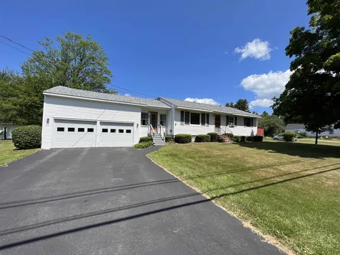 850 Center Street Wolfeboro NH 03894
