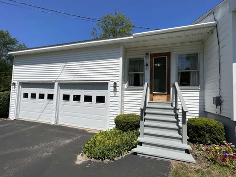850 Center Street Wolfeboro NH 03894