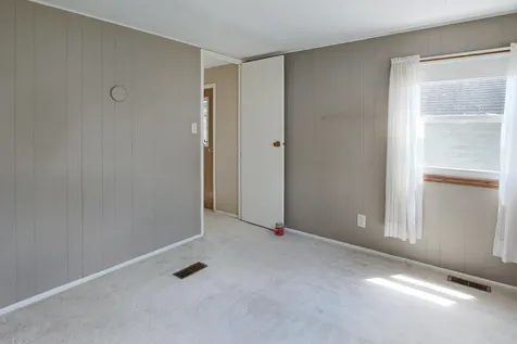 35 Hazel Street Hollis NH 03049