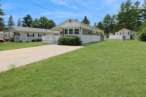 35 Hazel Street Hollis NH 03049