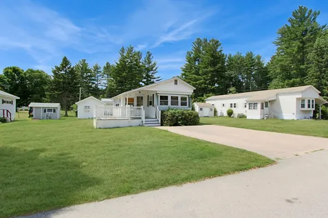 35 Hazel Street Hollis NH 03049