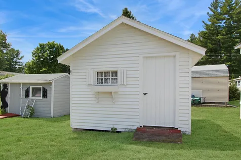 35 Hazel Street Hollis NH 03049