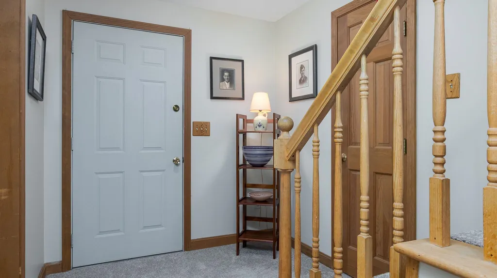 26 Whipplewill Road New Boston NH 03070