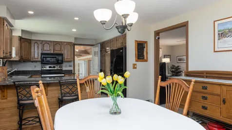 26 Whipplewill Road New Boston NH 03070