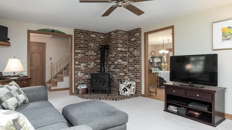 26 Whipplewill Road New Boston NH 03070