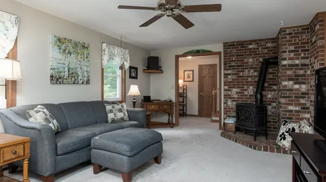 26 Whipplewill Road New Boston NH 03070