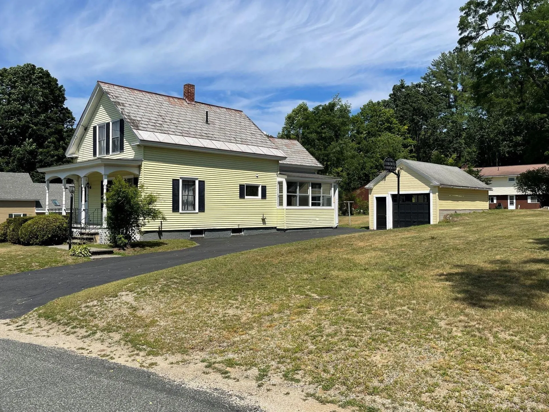 31 Pleasant Street Hinsdale NH 03451