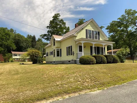 31 Pleasant Street Hinsdale NH 03451