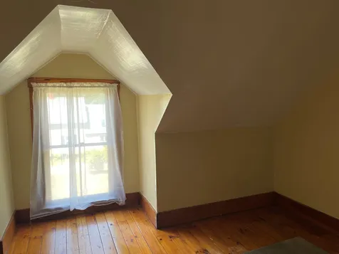 31 Pleasant Street Hinsdale NH 03451