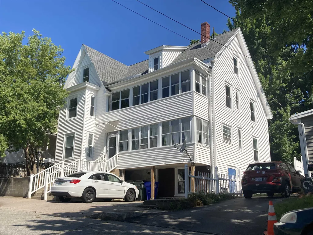 440 Laurel Street Manchester NH 03103
