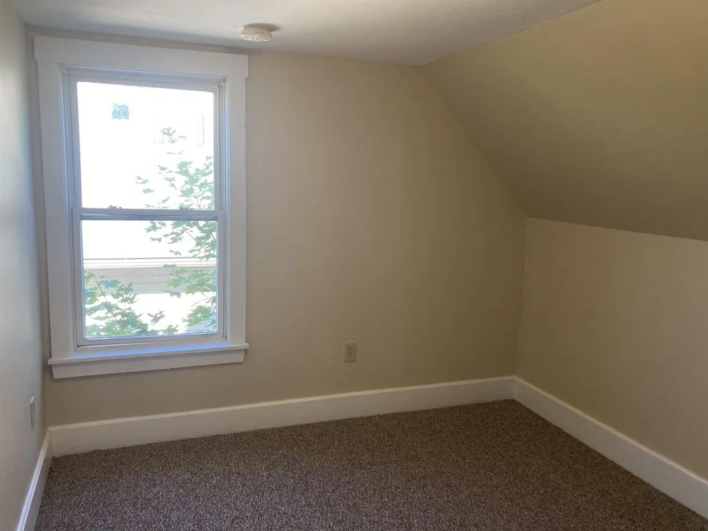 440 Laurel Street Manchester NH 03103