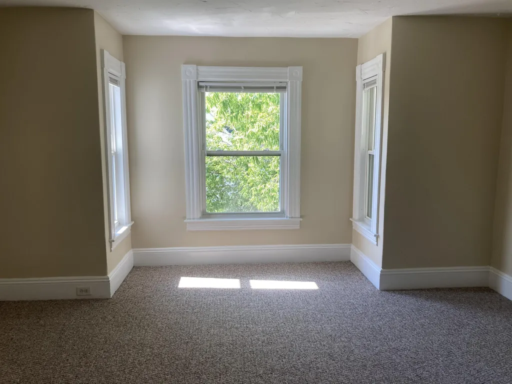 440 Laurel Street Manchester NH 03103