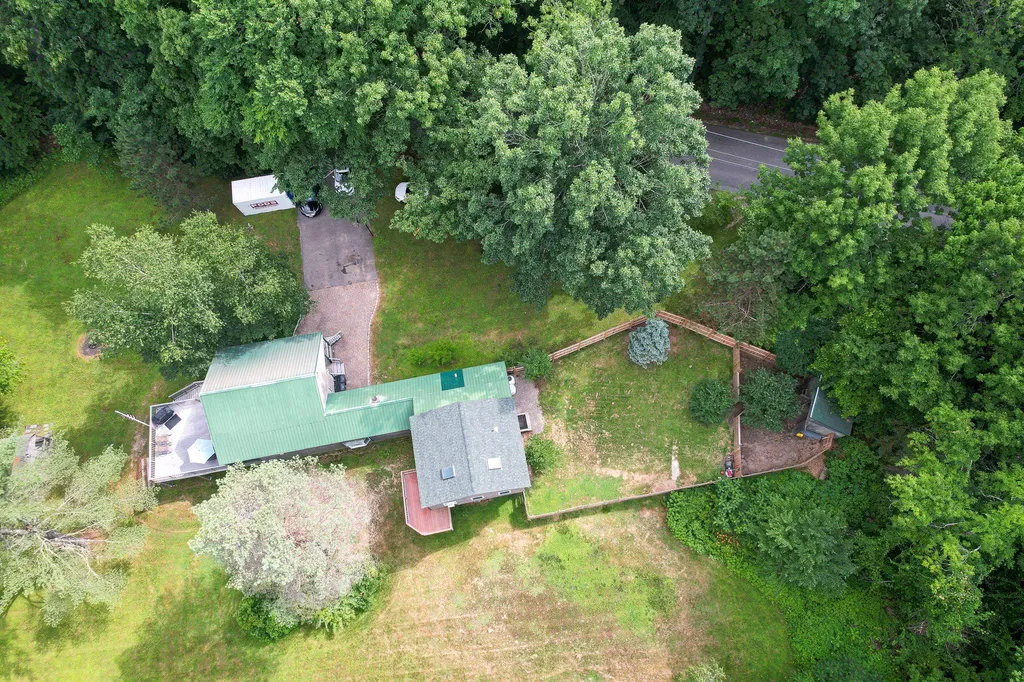 119 Deer Hill Road Brentwood NH 03833