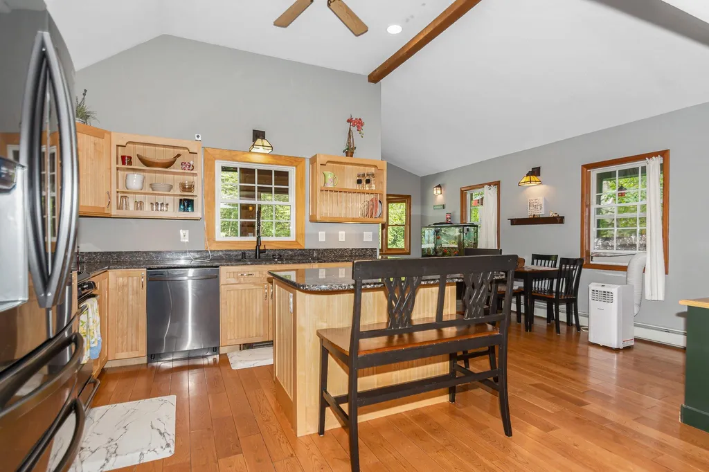 119 Deer Hill Road Brentwood NH 03833