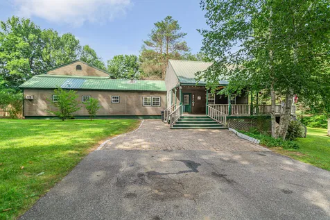 119 Deer Hill Road Brentwood NH 03833