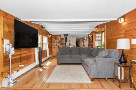 119 Deer Hill Road Brentwood NH 03833