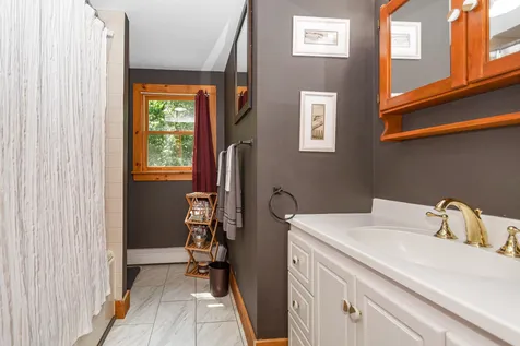 119 Deer Hill Road Brentwood NH 03833