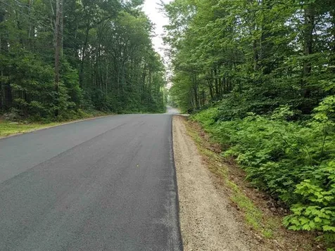 M 256 - L 11-4 Old Bay Road New Durham NH 03855